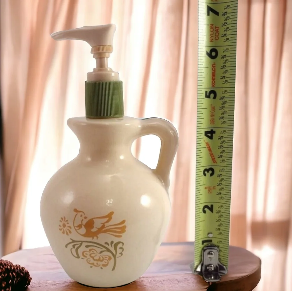 Vtg 85 Avon COUNTRY COTTAGE Care Deeply Hand Body Lotion Pump 10 oz Decanter